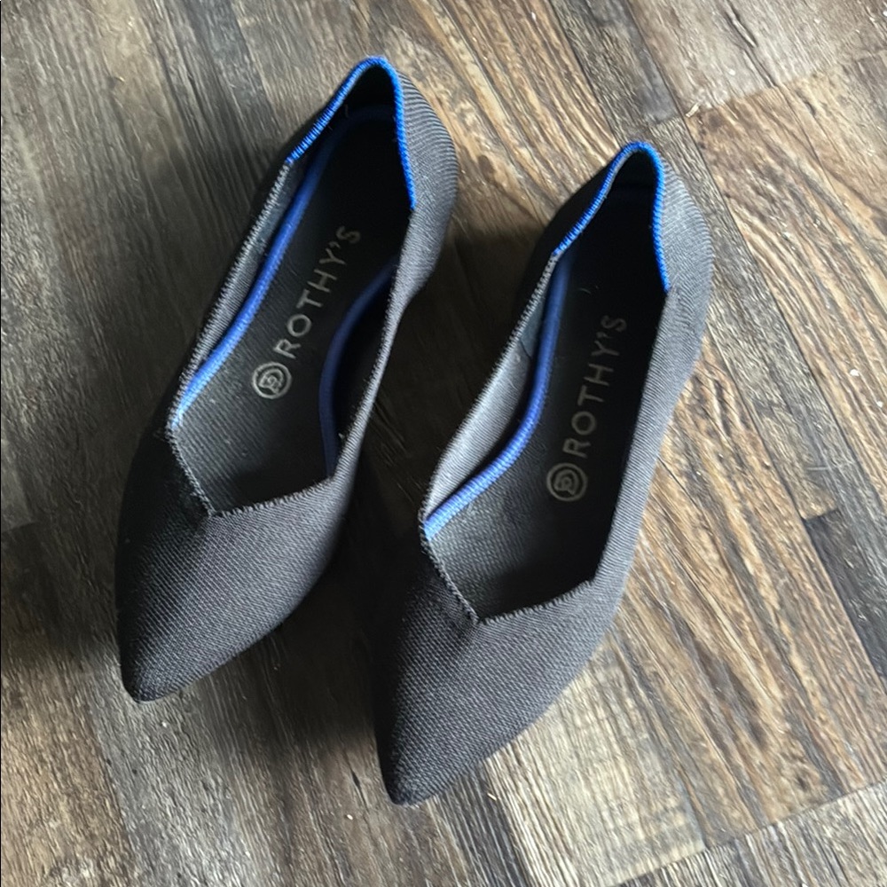 Rothy's Women's Black Pointed Toe Flats